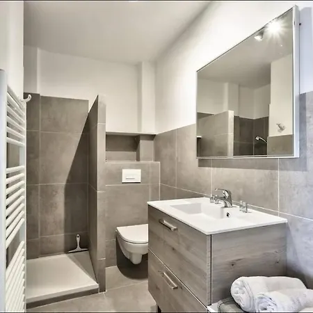 Appartement Joli Deux Pieces *